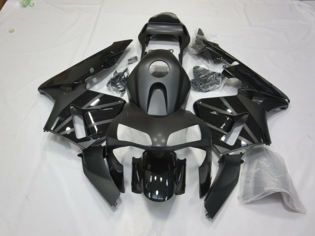 03-04 Matte Black / Gloss CBR600RR Fairings