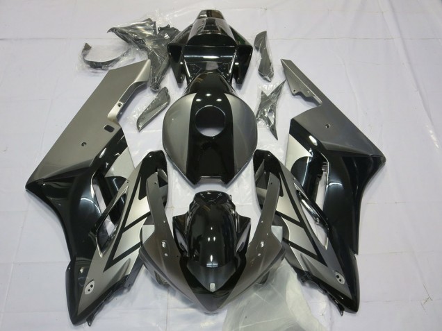 04-05 Black and Silver CBR1000RR Fairings