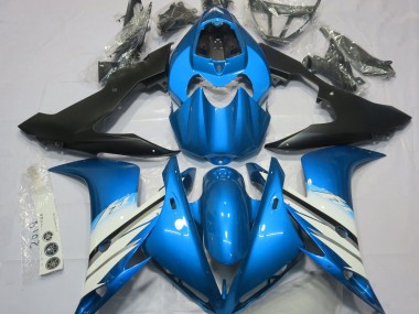 04-06 Light Blue & White R1 Fairings